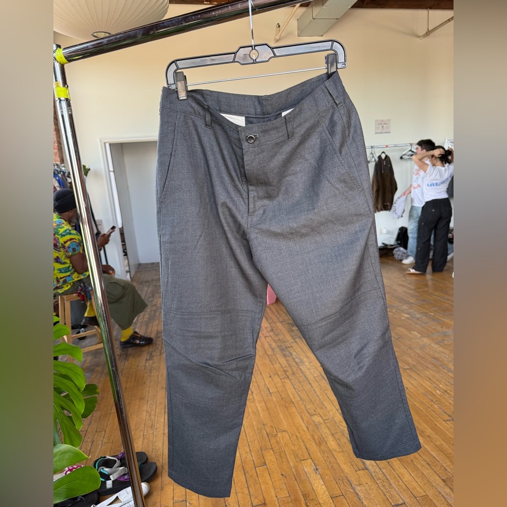 Comme des Garcons Straight-Leg Gray Trousers
